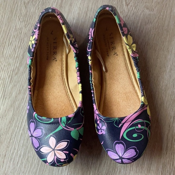 Serra Memory Foam Floral Ballet Flats - Picture 2 of 10